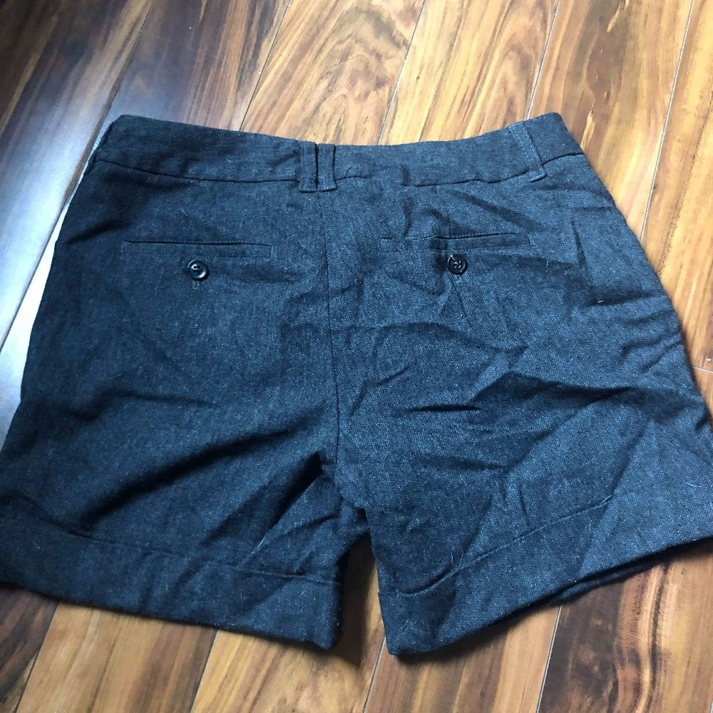 Cute Gray Short - Picture 2 of 2